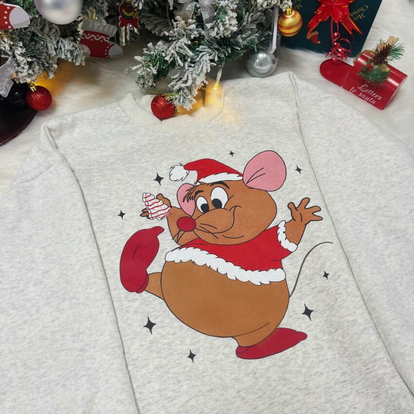 The Christmas Mouse Unisex Sweatshirt Hoodie T-Shirt