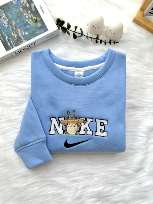 Totoro Embroidery Sweatshirt 4