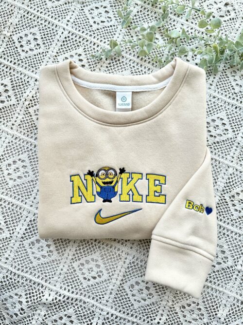 Minion Nike – Embroidery Sweatshirt