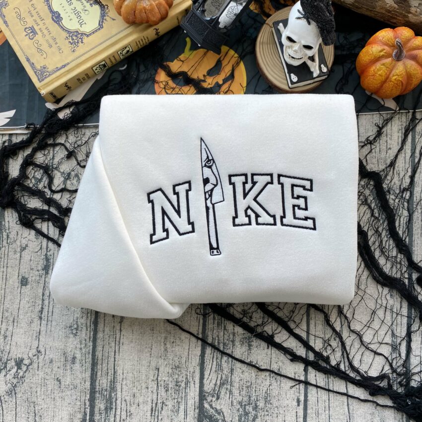 Halloween Chracter Ver Knife – Embroidery Sweatshirt