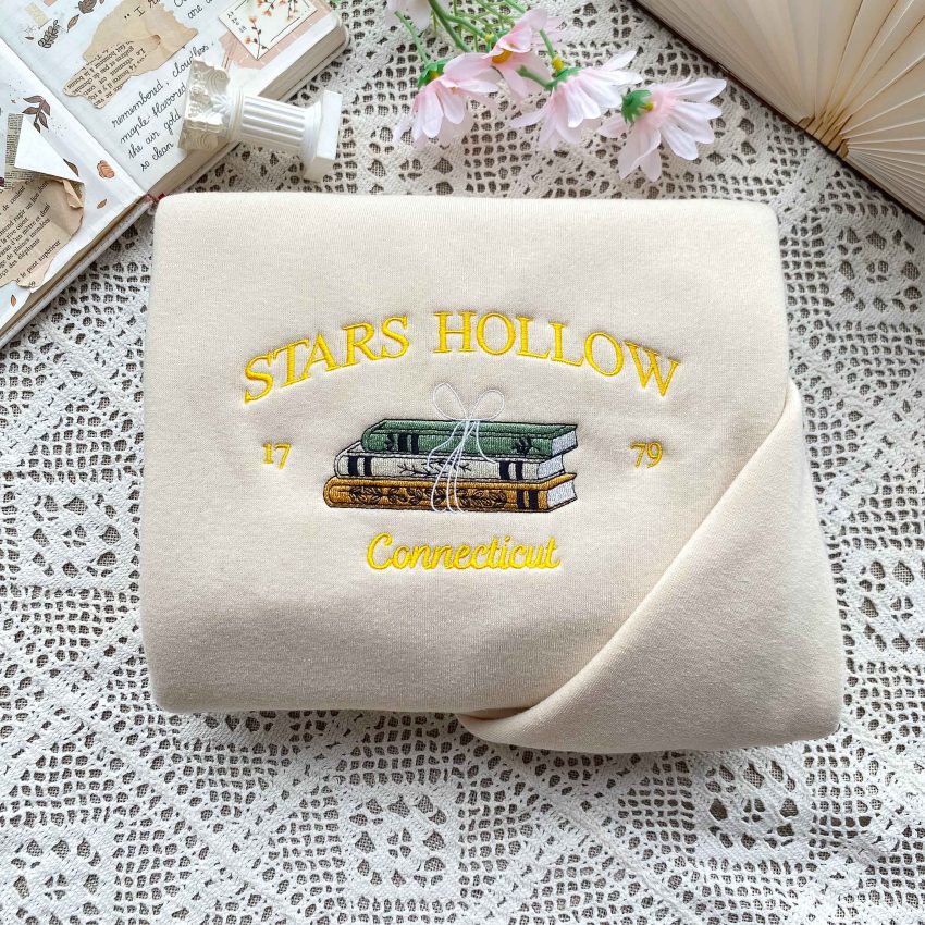 Stars Hollow Connecticut – Embroidery Sweatshirt Hoodie T-shirt